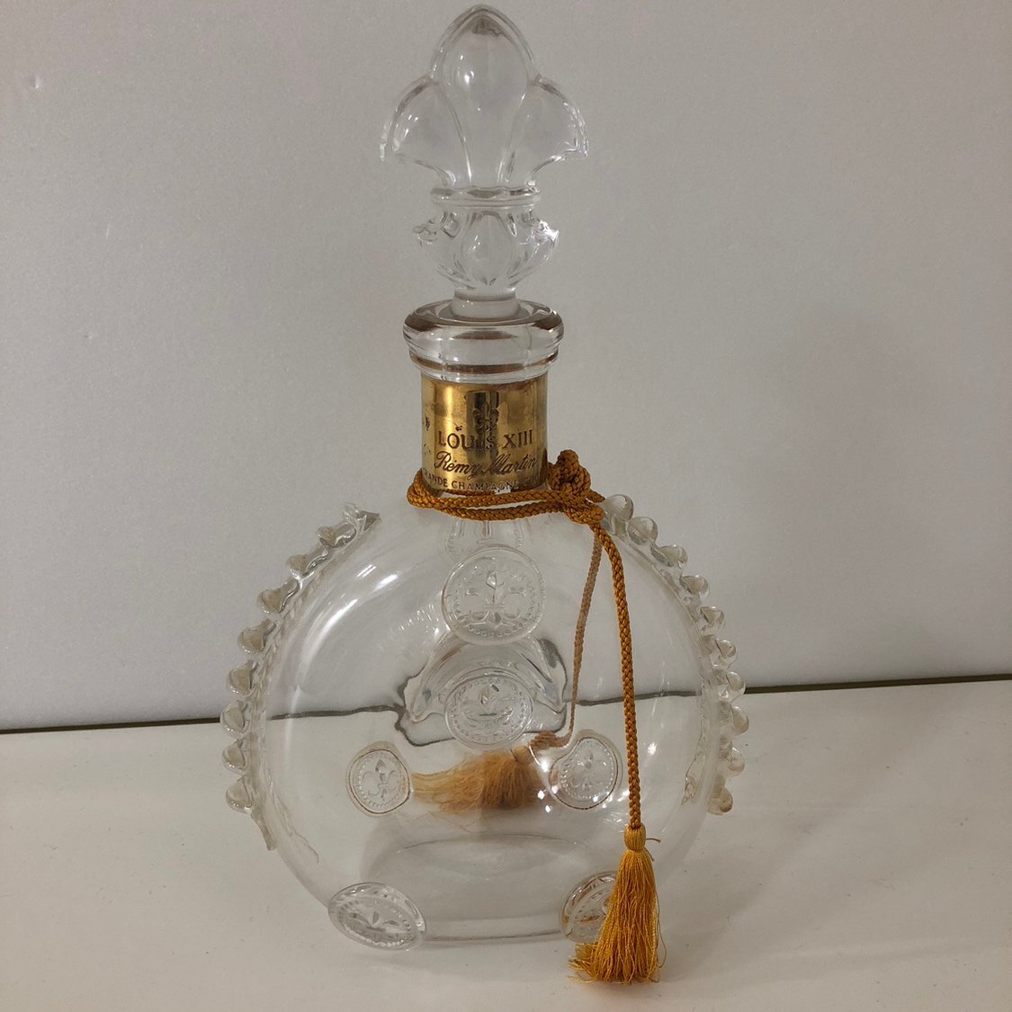 GSA4686】【1円~】REMY MARTIN レミーマルタン ルイ13世 空瓶 GSA4686】【1円~】REMY MARTIN レミーマルタン ルイ13世 空瓶