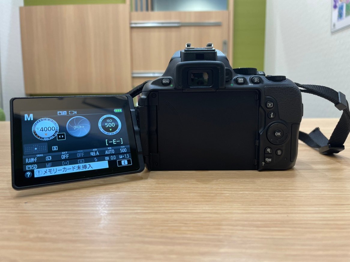 H4565】【1円~】Nikon ニコン D5600 一眼レフカメラ ボデイ AF H4565】【1円~】Nikon ニコン D5600 一眼レフカメラ ボデイ AF