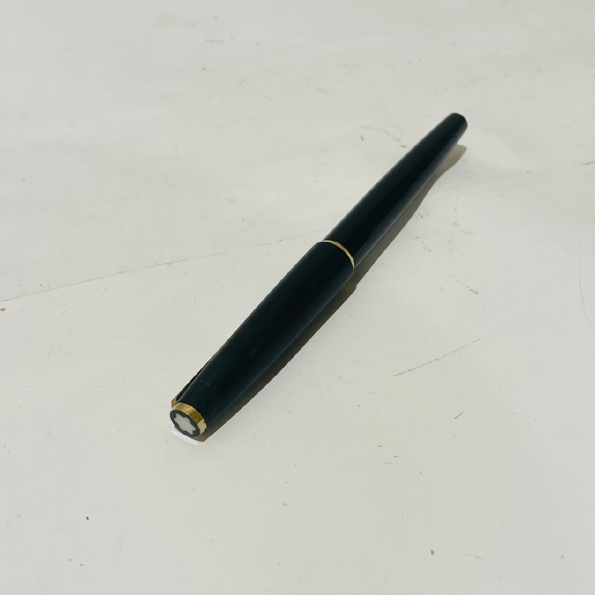 GMF3860】 Mont Blanc モンブラン 万年筆 ペン先585刻印 ペン GMF3860】 Mont Blanc モンブラン 万年筆 ペン先585刻印 ペン