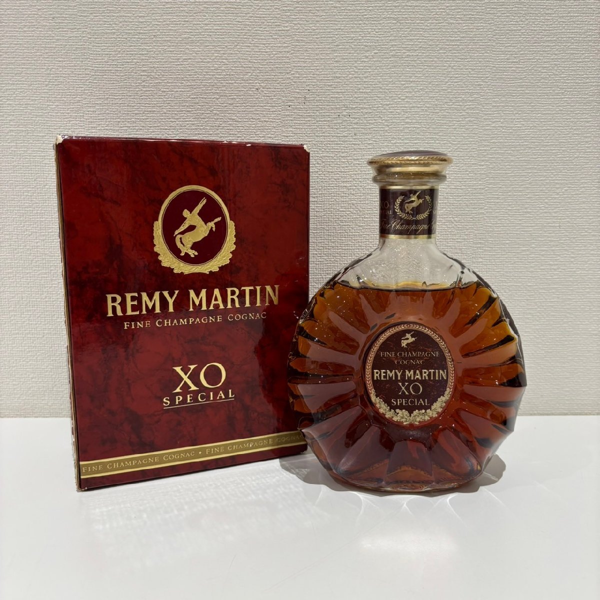 AMT7855】【未開栓 古酒】 REMY MARTIN レミーマルタン XO AMT7855】【未開栓 古酒】 REMY MARTIN レミーマルタン XO