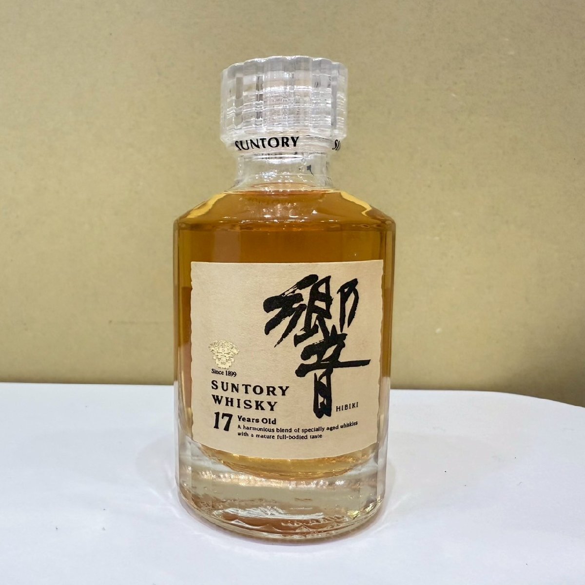ZS425a】【1円~】【東京都限定発送商品】未開栓 古酒 響17年 ZS425a】【1円~】【東京都限定発送商品】未開栓 古酒 響17年