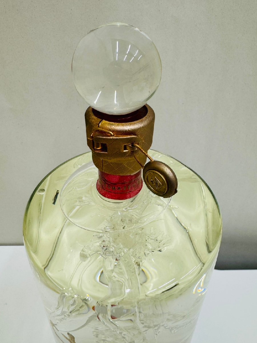 LEY3197】【未開栓 古酒】1円スタート 中国酒 中華龍 1500ml 52 LEY3197】【未開栓 古酒】1円スタート 中国酒 中華龍 1500ml 52