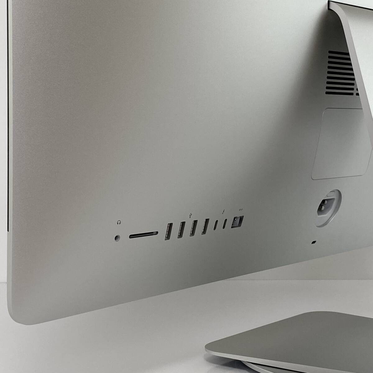ハイスペックPC 】美品 iMac2020 Retina5K 27インチ/AMD Radeon ハイスペックPC 】美品 iMac2020 Retina5K 27インチ/AMD Radeon