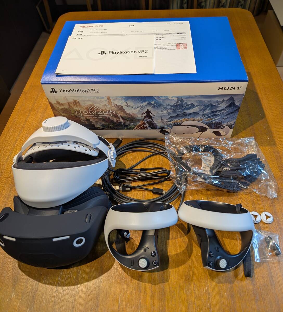 PS VR2 Horizon Call of the Mountain 同梱版 CFIJ-17001【箱 PS VR2 Horizon Call of the Mountain 同梱版 CFIJ-17001【箱
