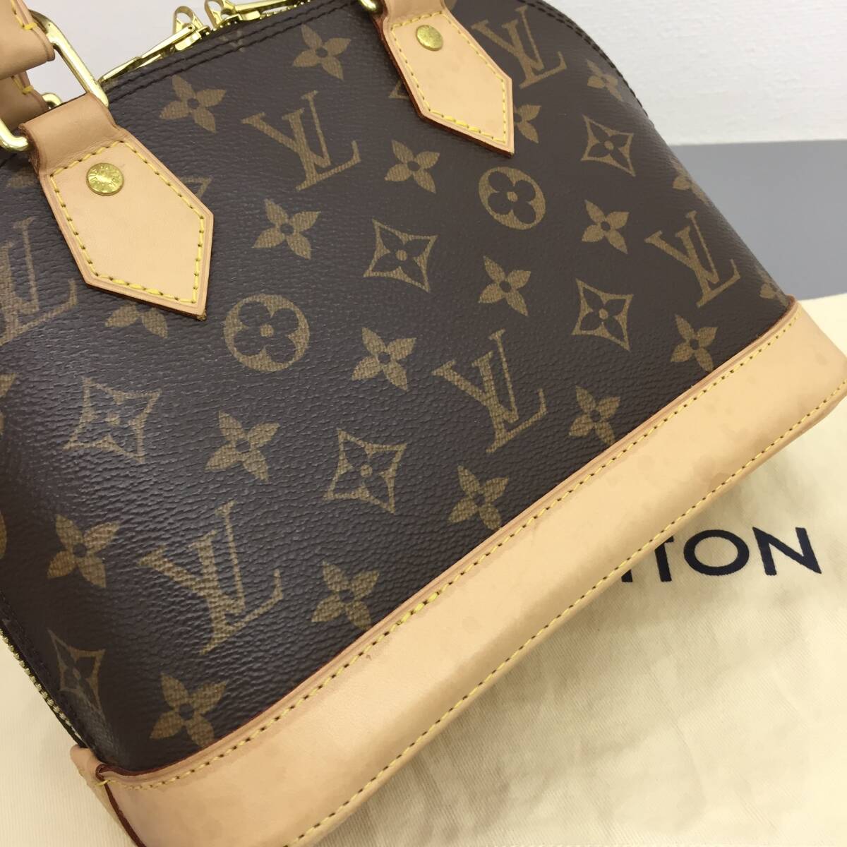 美品】Louis Vuitton ルイヴィトン モノグラム ハンドバッグ 美品】Louis Vuitton ルイヴィトン モノグラム ハンドバッグ