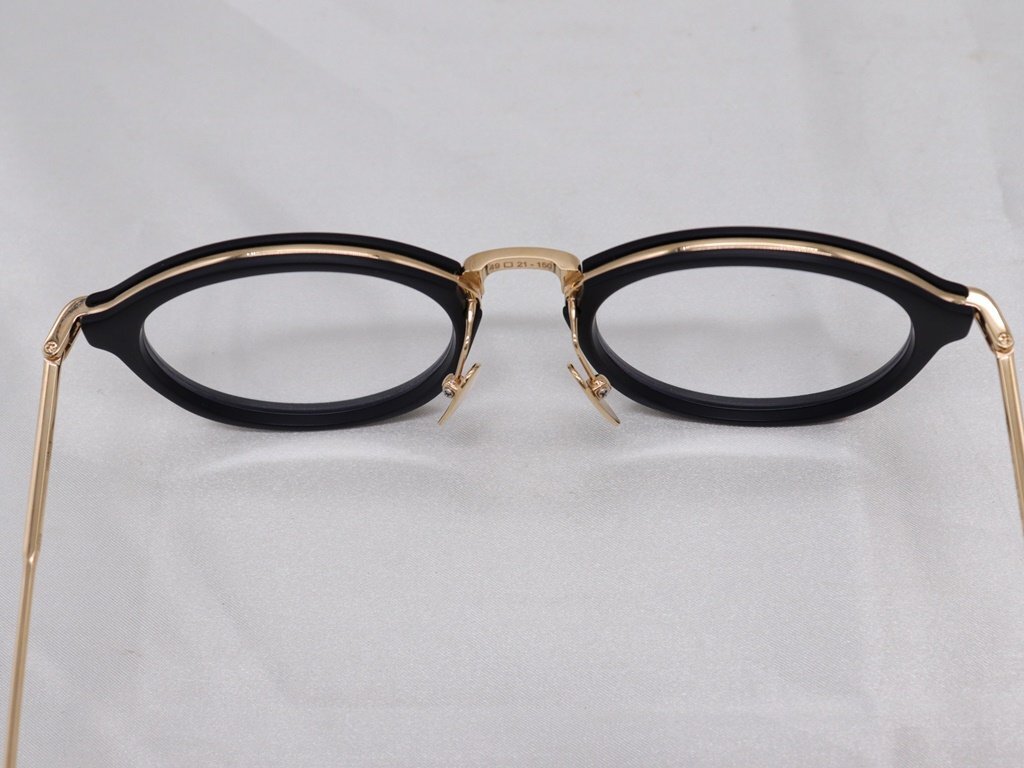 ☆1スタ!! THOM BROWNE トム・ブラウン サングラス UEO011A ☆1スタ!! THOM BROWNE トム・ブラウン サングラス UEO011A
