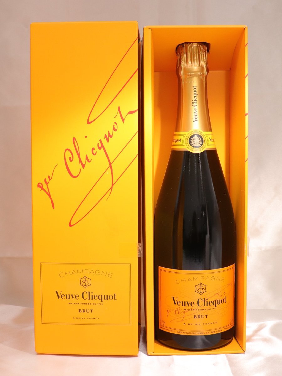 ☆1スタ!!【未開栓/4本セット】Veuve ヴーヴ クリコ イエロー ☆1スタ!!【未開栓/4本セット】Veuve ヴーヴ クリコ イエロー