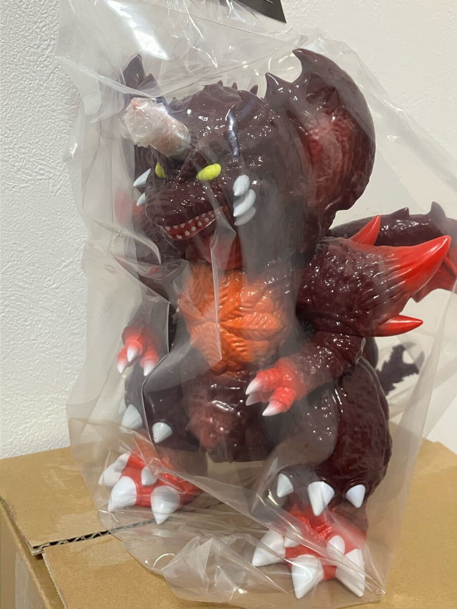 新品 未開封 安楽安作 デストロイア ソフビ メディコムトイ 新品 未開封 安楽安作 デストロイア ソフビ メディコムトイ