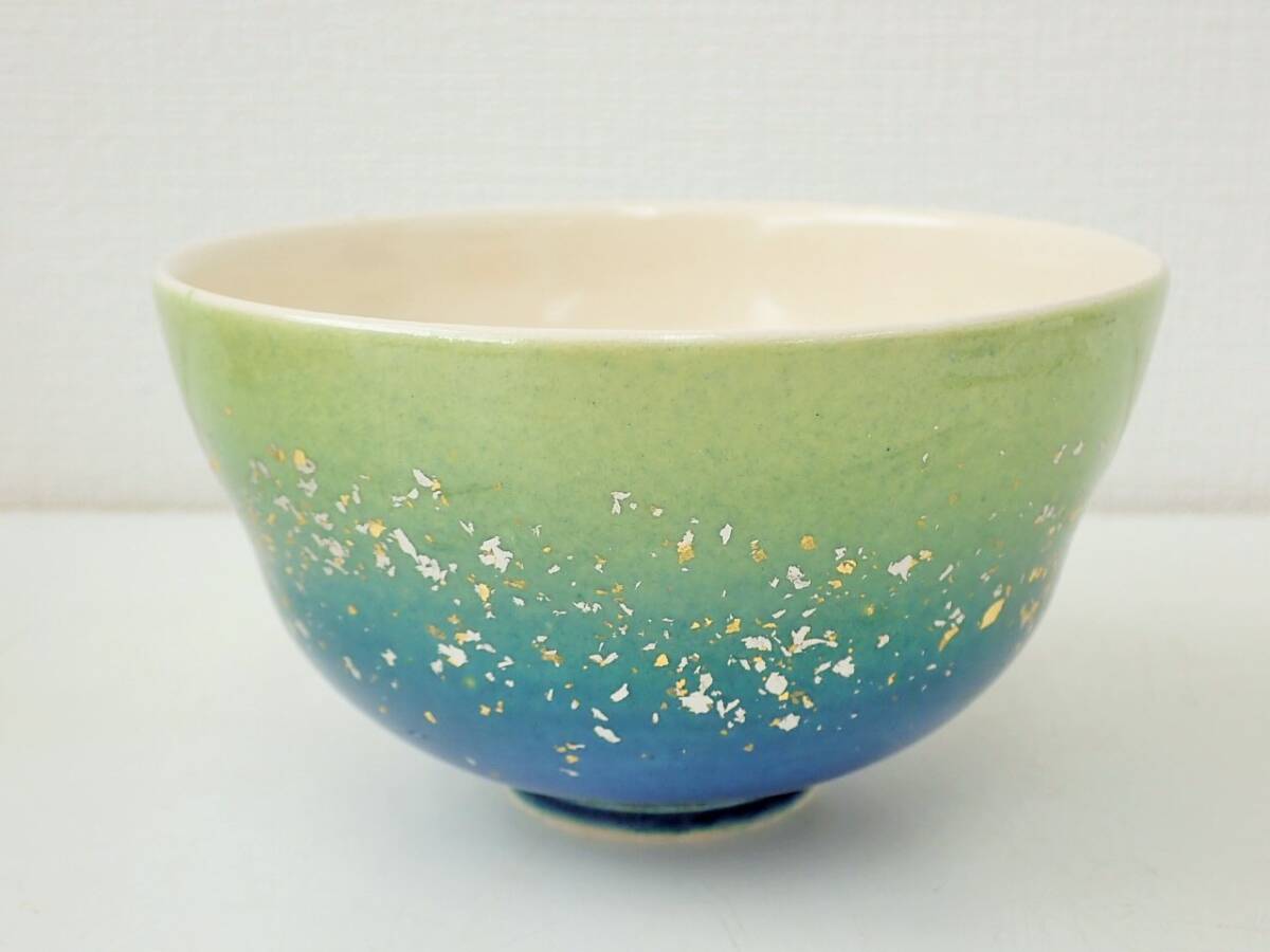 九谷焼 翠孝 金彩銀彩 茶碗 共箱 未使用保管品/抹茶碗 K417-1 九谷焼 翠孝 金彩銀彩 茶碗 共箱 未使用保管品/抹茶碗 K417-1