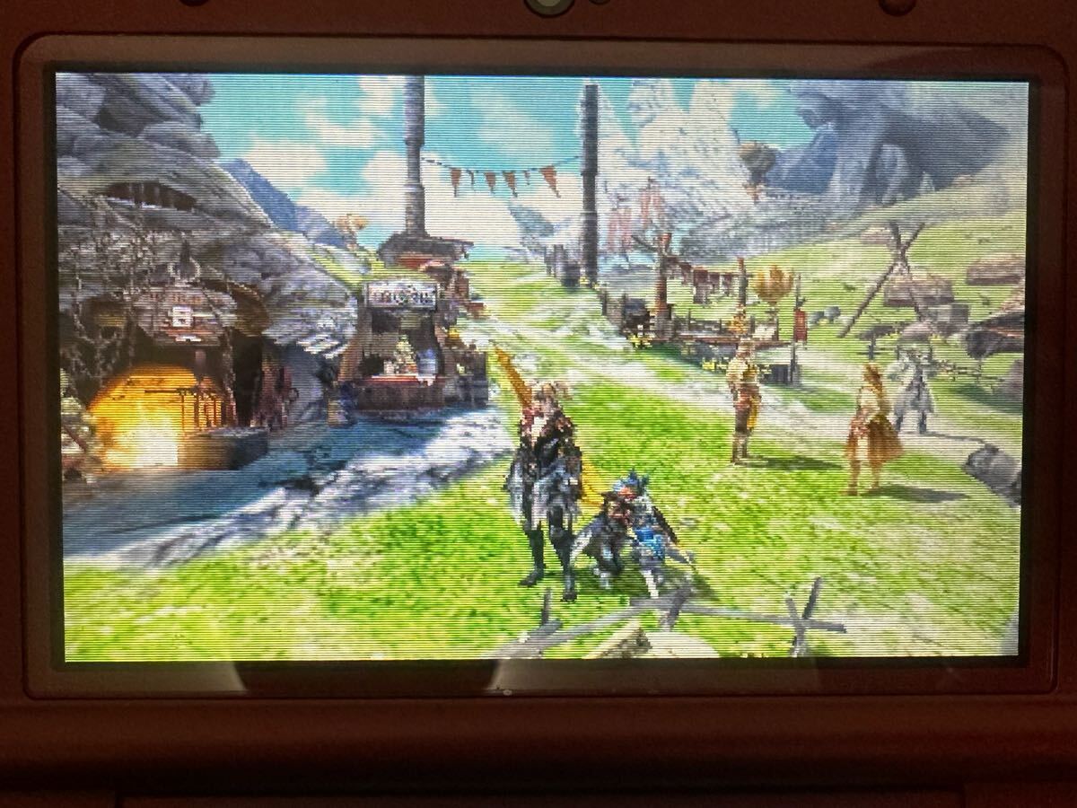中古 美品 New NINTENDO 3DS LL モンスターハンタークロス 中古 美品 New NINTENDO 3DS LL モンスターハンタークロス