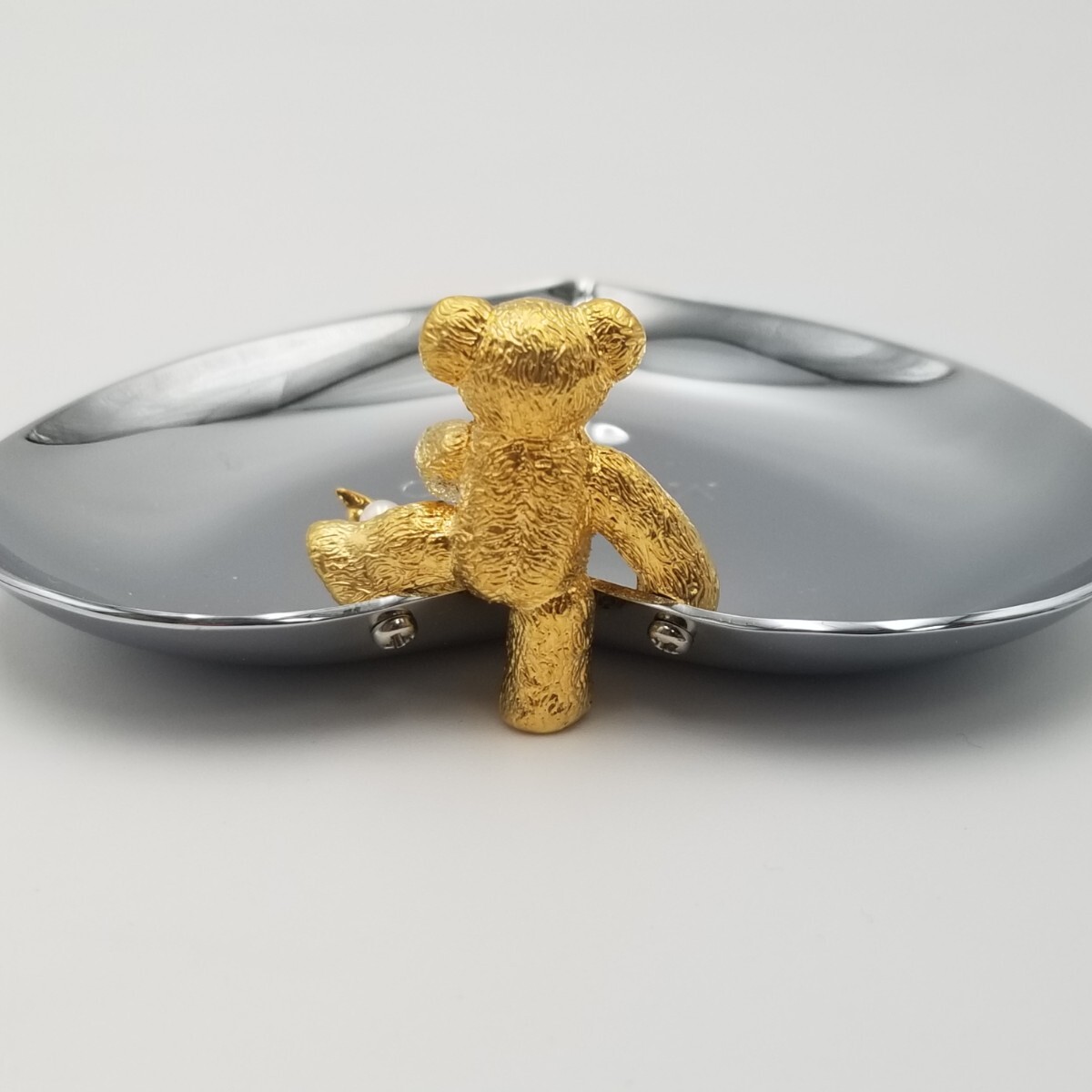 未使用 MIKIMOTO ミキモト パール トレー 小物入れ ベアー 熊 未使用 MIKIMOTO ミキモト パール トレー 小物入れ ベアー 熊