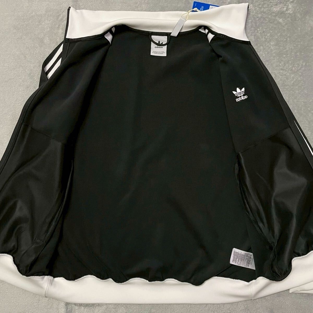 未使用タグ付!3XL☆adidas アディダス トラックジャケット 未使用タグ付!3XL☆adidas アディダス トラックジャケット