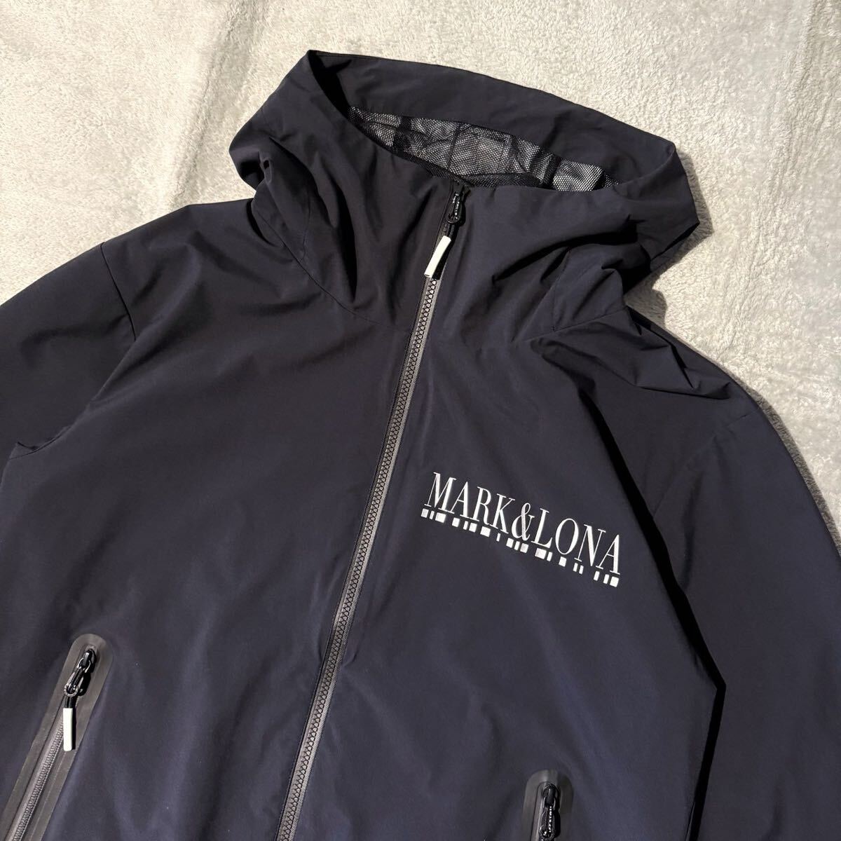 美品!XL位☆MARK&LONA マークアンドロナ ナイロンジャケット 美品!XL位☆MARK&LONA マークアンドロナ ナイロンジャケット