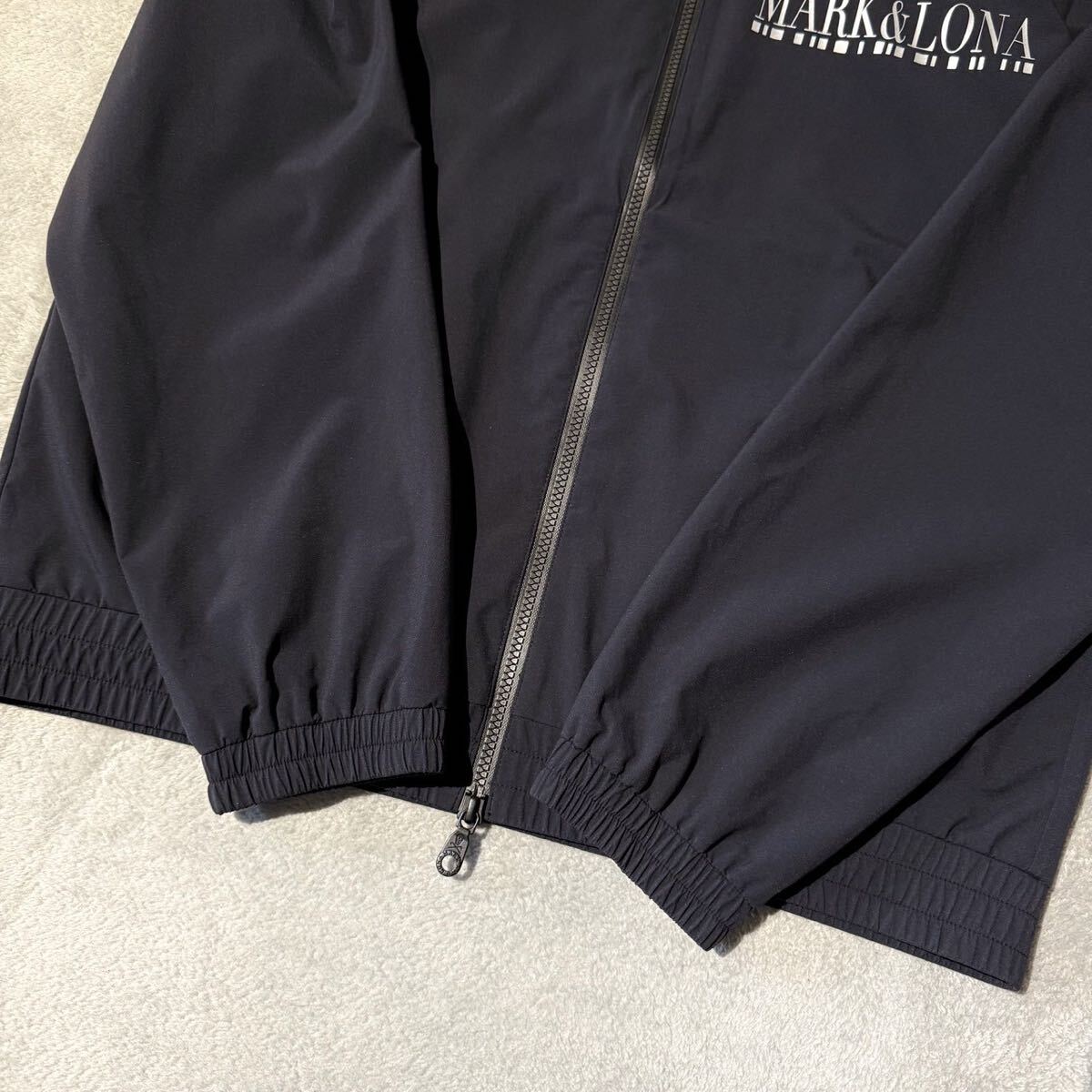 美品!XL位☆MARK&LONA マークアンドロナ ナイロンジャケット 美品!XL位☆MARK&LONA マークアンドロナ ナイロンジャケット