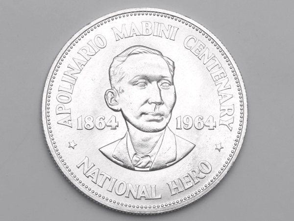 1964年 アポリナリオ・マビニ ペソ銀貨 - メルカリ