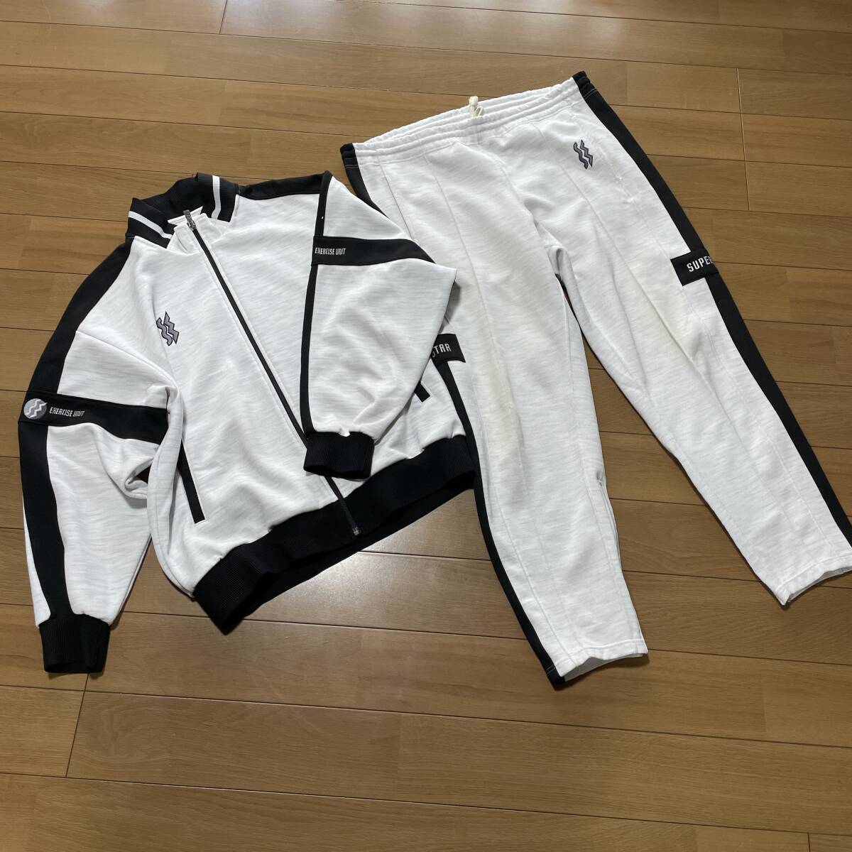 レビュー高評価のおせち贈り物 L-1 ○SUPER 上下 M・白×黒! サイズ STAR(ミズノ・日本製) ミズノ