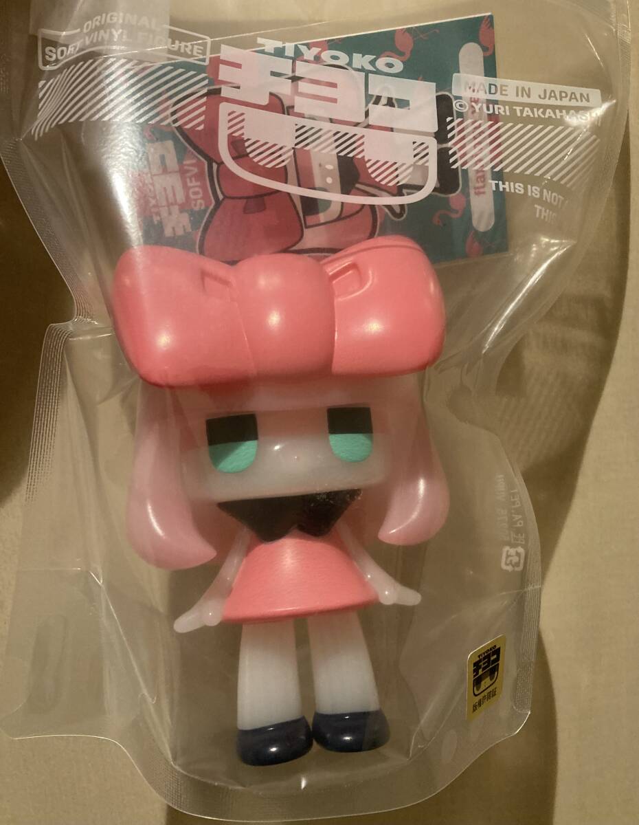チヨコ フラミンゴver ソフビフィギュア タカハシユリ TIYOKO チヨコ フラミンゴver ソフビフィギュア タカハシユリ TIYOKO