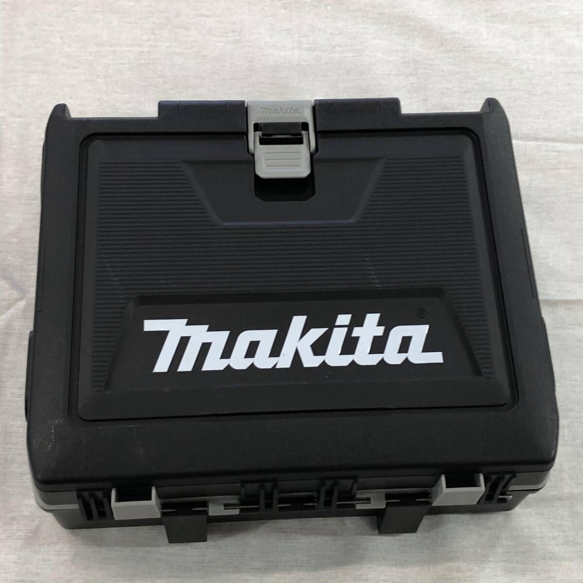マキタ(Makita) 充電式インパクトドライバ18V 6Ah バッテリ1本 マキタ(Makita) 充電式インパクトドライバ18V 6Ah バッテリ1本
