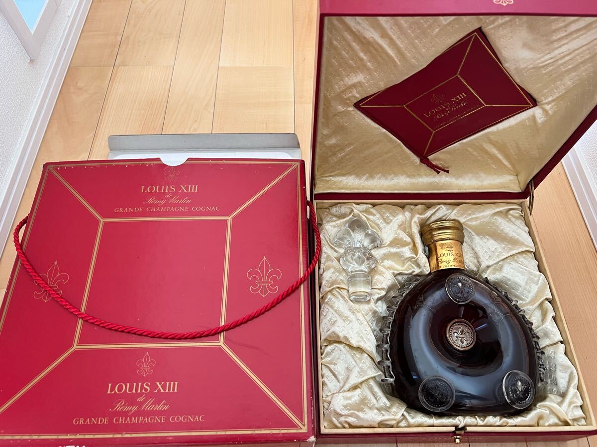 REMY MARTIN レミーマルタン ルイ13世 金キャップ バカラボトル REMY MARTIN レミーマルタン ルイ13世 金キャップ バカラボトル