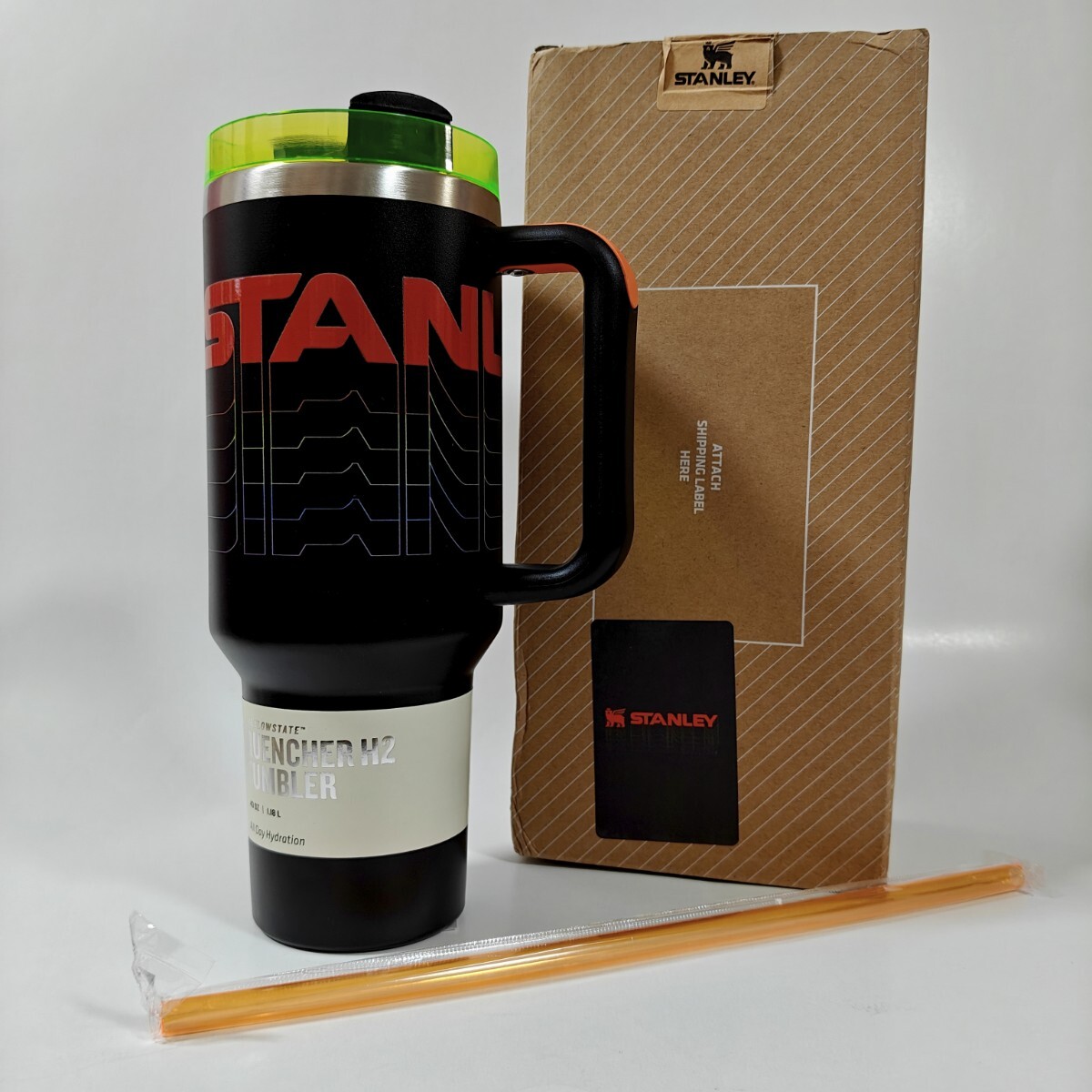 新品 日本未発売 STANLEYスタンレータンブラー Flowstate40oz 元 新品 日本未発売 STANLEYスタンレータンブラー Flowstate40oz 元