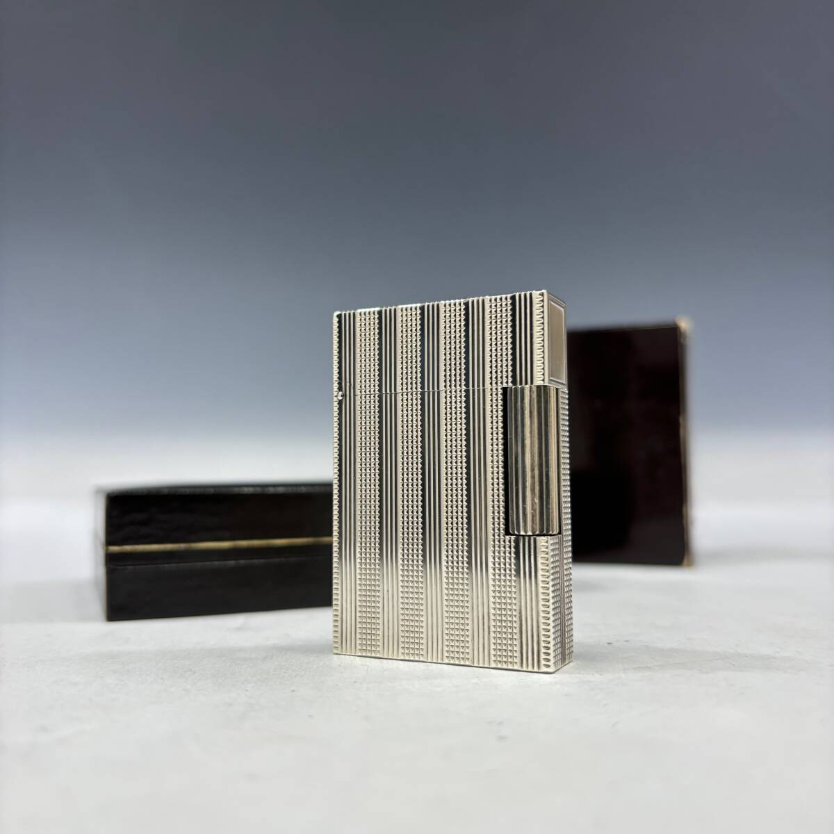 1円〜状態良【デュポン/S.T.Dupont本物】ライター/ライン2 1円〜状態良【デュポン/S.T.Dupont本物】ライター/ライン2