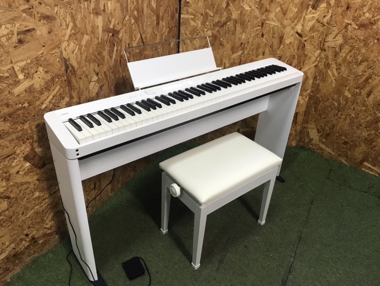 CASIO カシオ PX-S1100 電子ピアノ 動作確認済み 椅子付き CASIO カシオ PX-S1100 電子ピアノ 動作確認済み 椅子付き