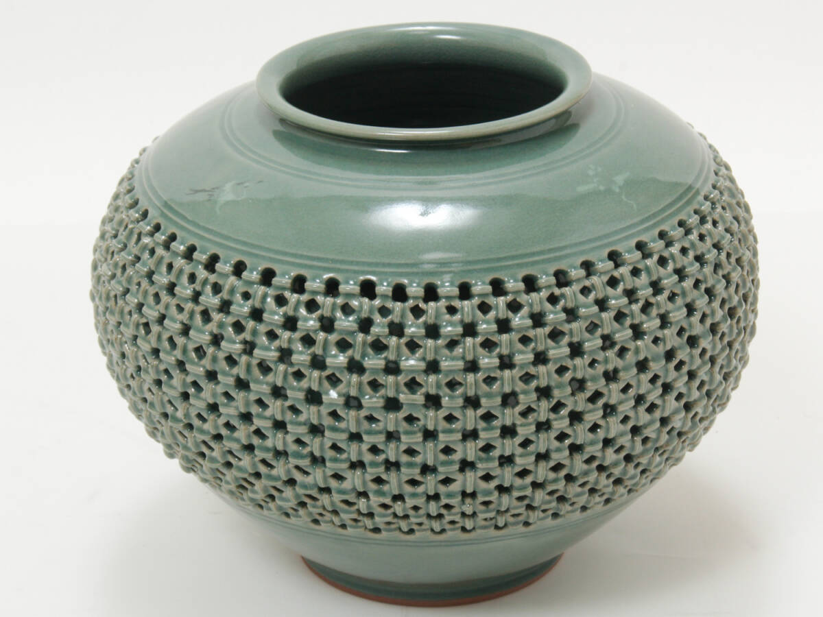 花器 青磁 アンティーク レトロ 海青作 最大幅約34.5cm 高さ約 花器 青磁 アンティーク レトロ 海青作 最大幅約34.5cm 高さ約