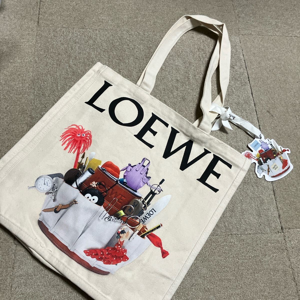 Yahoo!オークション - LOEWE ロエベ CRAFTED WORLD展 クラブ Yahoo!オークション - LOEWE ロエベ CRAFTED WORLD展 クラブ