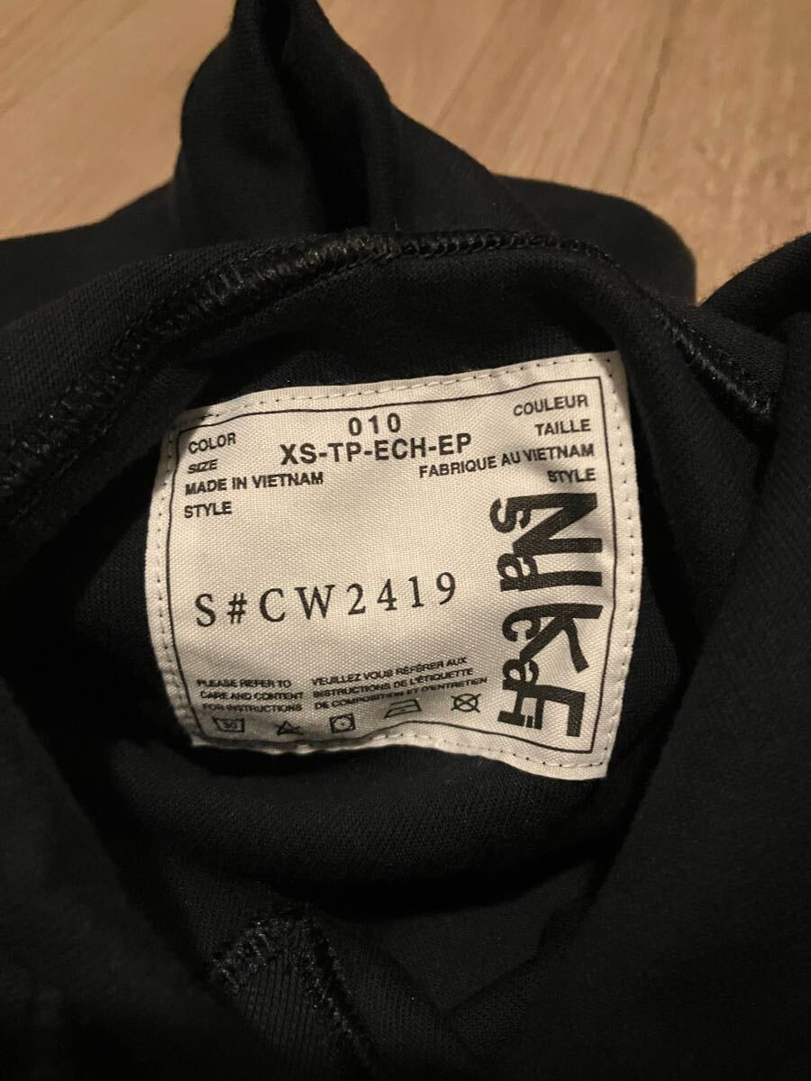 新品 sacaiサカイ×NIKEナイキCW2419-010 NRG HOODY再構築プル 新品 sacaiサカイ×NIKEナイキCW2419-010 NRG HOODY再構築プル