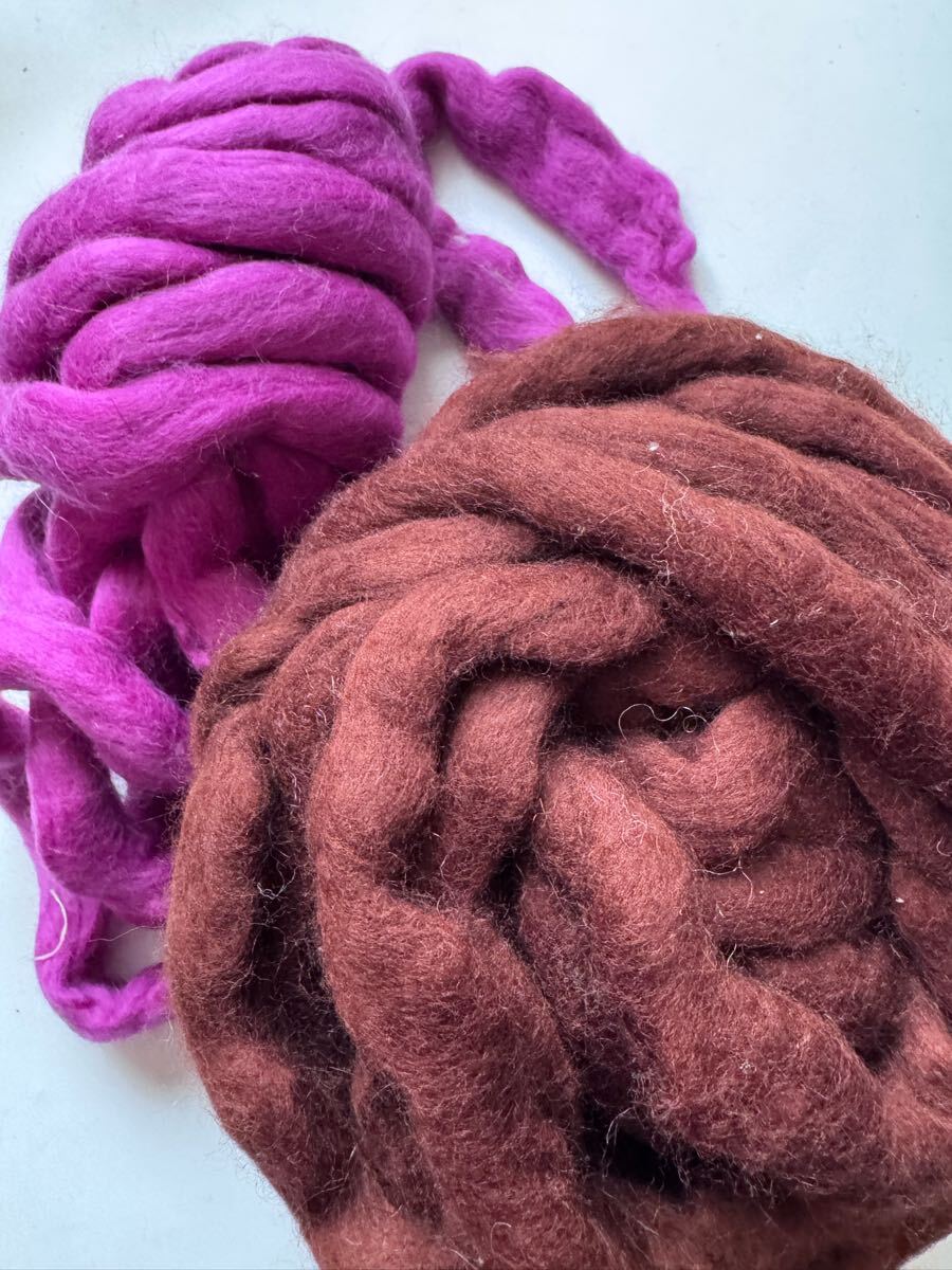 メリノトップウール100% まとめて325g 茶　パープル ふわっふわ 羊毛