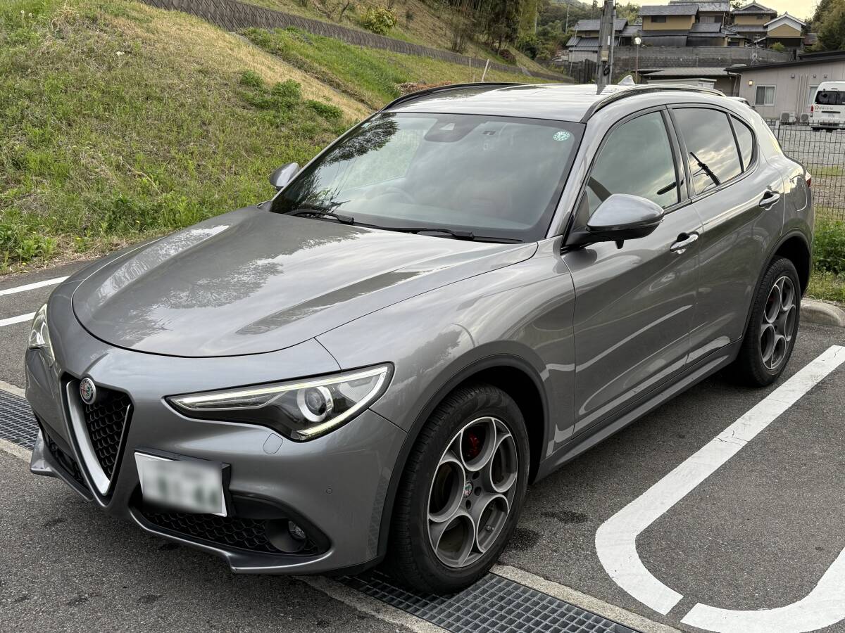 美車 2019年 令和元年12月モデル アルファロメオ ステルヴィオ 2.2 ターボディーゼル Q4 スポーツパッケージ レザーインテリア 程度良品