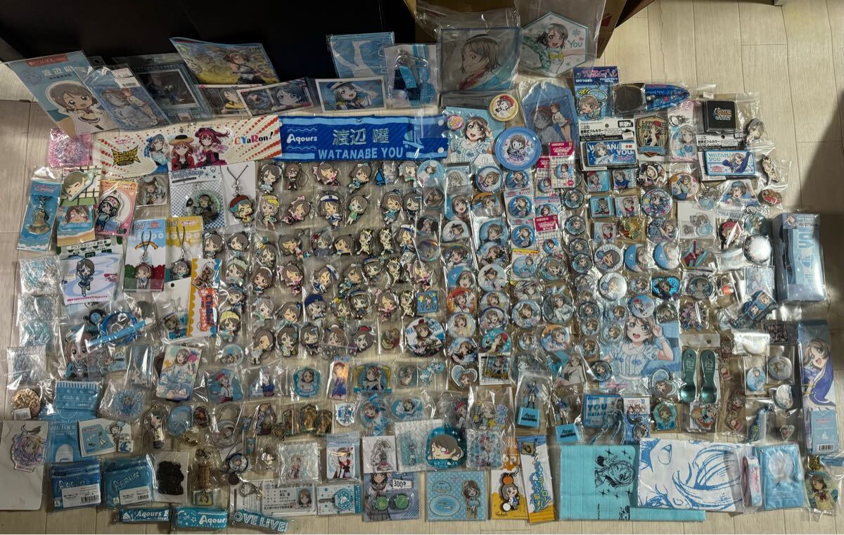 Aqours 渡辺曜 グッズ大量 梱包100サイズ 斉藤朱夏 CYaRon! ラブ Aqours 渡辺曜 グッズ大量 梱包100サイズ 斉藤朱夏 CYaRon! ラブ