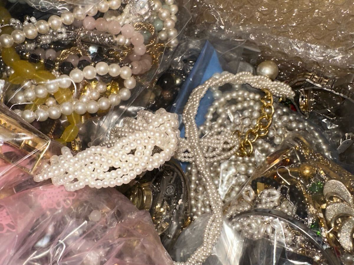 1円スタート】 超大量 イミテーション アクセサリー まとめ 17.5 1円スタート】 超大量 イミテーション アクセサリー まとめ 17.5