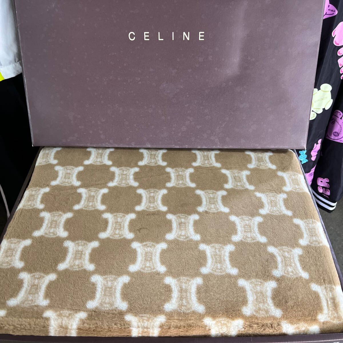 ◯ CELINE・ セリーヌ・ 西川産業・布団・アクリルニュー ◯ CELINE・ セリーヌ・ 西川産業・布団・アクリルニュー