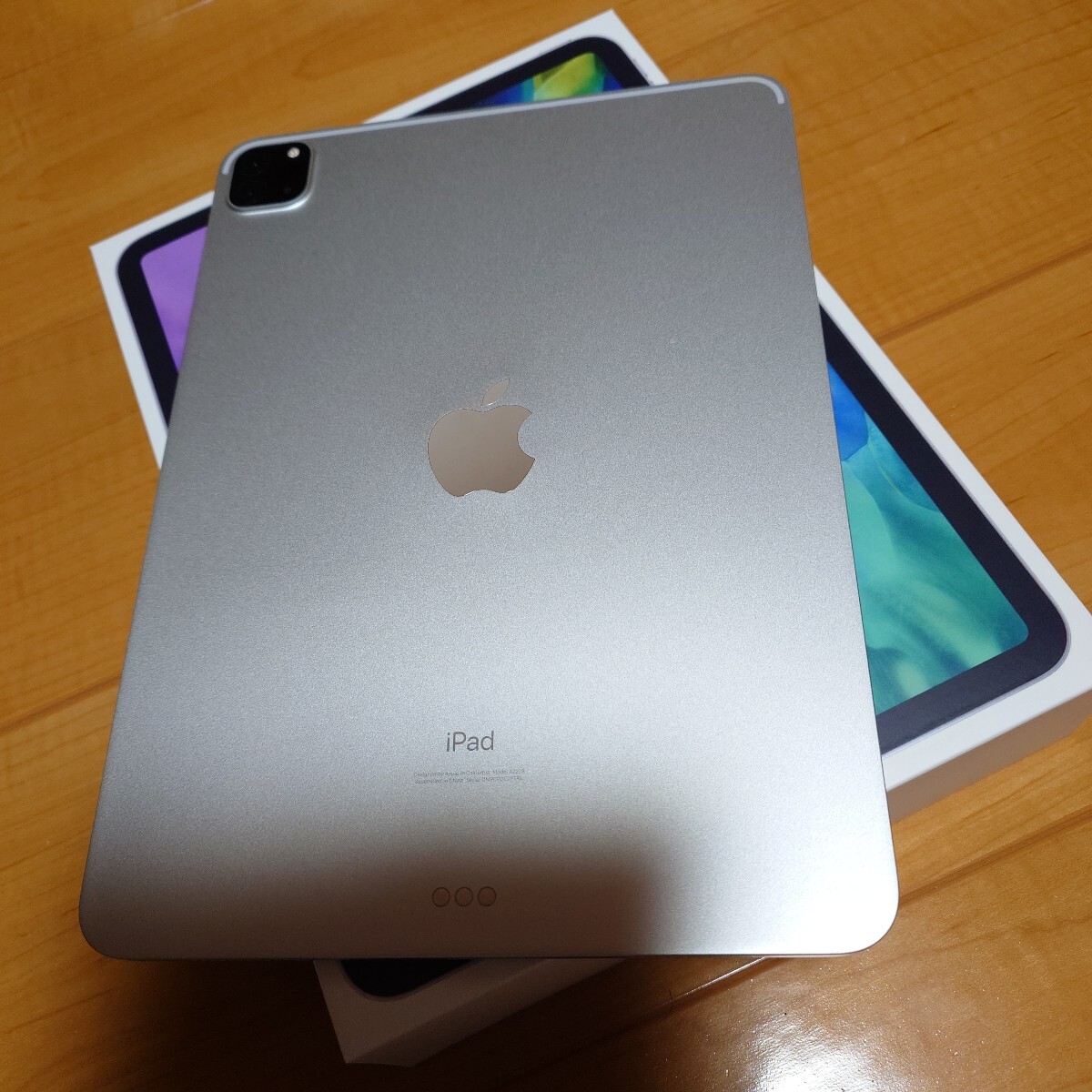 iPad pro(第2世代)11インチ シルバー Wi-Fiモデル 128GB(iPad iPad pro(第2世代)11インチ シルバー Wi-Fiモデル 128GB(iPad