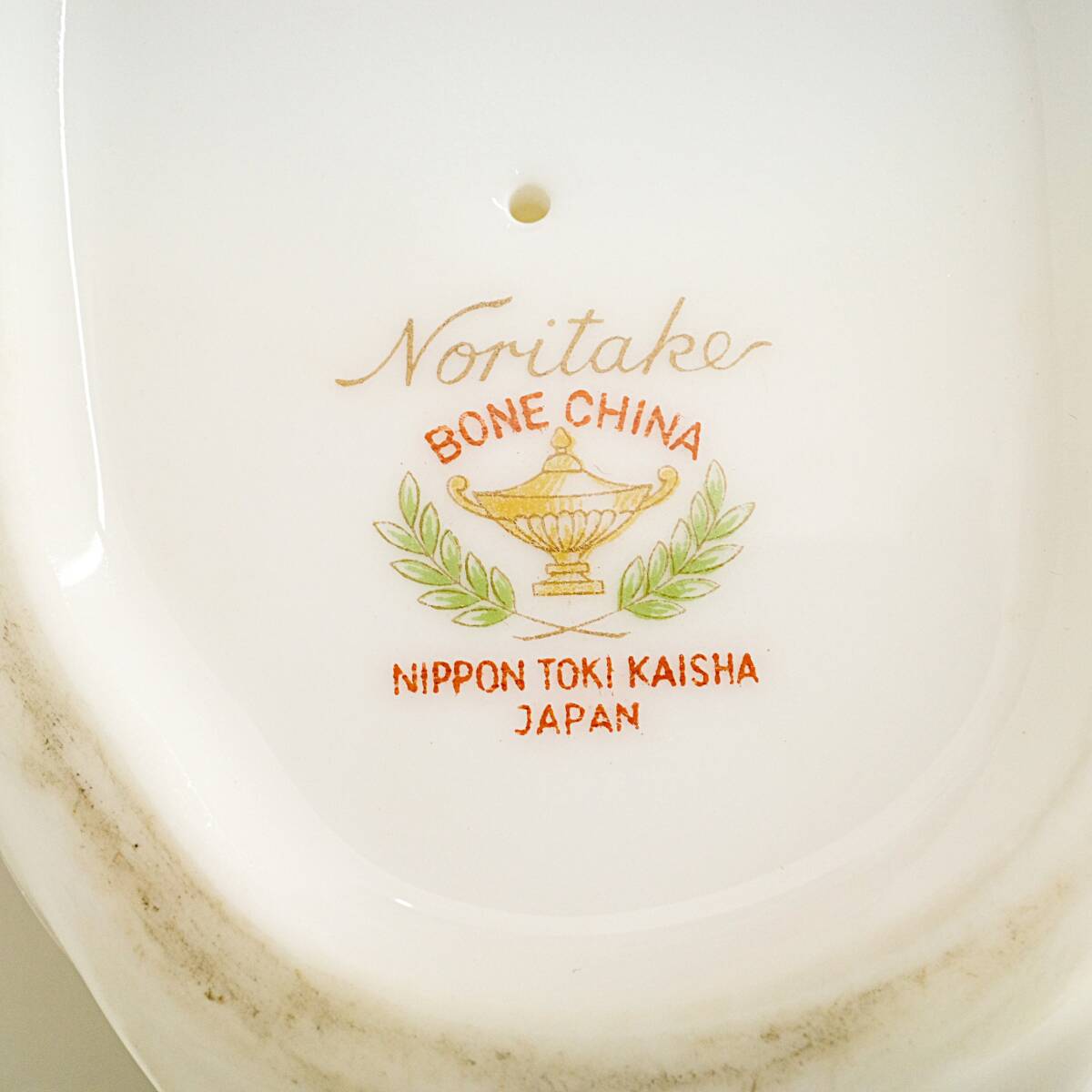 Noritake オールドノリタケ 鶏 雌鶏 ボーンチャイナ フィギュ Noritake オールドノリタケ 鶏 雌鶏 ボーンチャイナ フィギュ