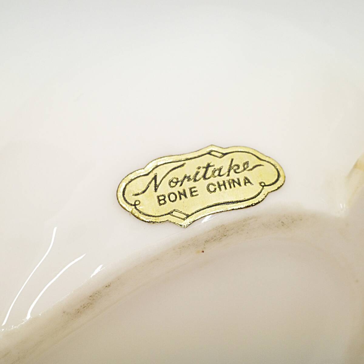 Noritake オールドノリタケ 鶏 雌鶏 ボーンチャイナ フィギュ Noritake オールドノリタケ 鶏 雌鶏 ボーンチャイナ フィギュ