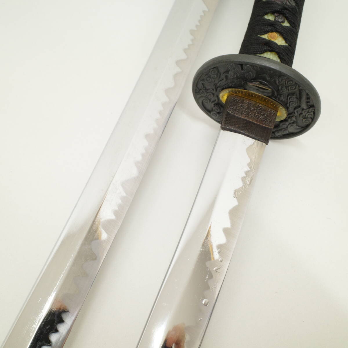 刀剣 模造刀 太刀 脇差 拵え 全長105cm 全長70cm 2本 まとめて 刀剣 模造刀 太刀 脇差 拵え 全長105cm 全長70cm 2本 まとめて