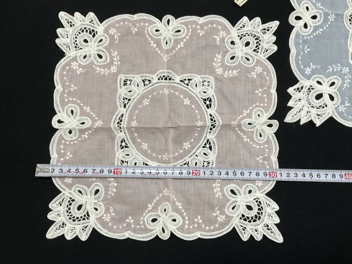 未使用 スワトウ 汕頭 刺繍ハンカチ3枚 ブルー&ピンク 未使用 スワトウ 汕頭 刺繍ハンカチ3枚 ブルー&ピンク