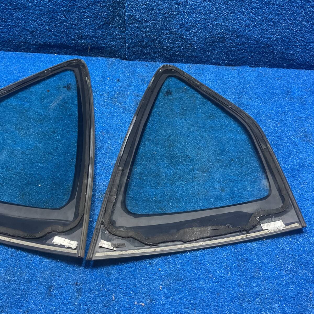 [AK-0026447][O2] H22 Honda Civic FN2 модель R евро 6 скорость [ боковое стекло в задней части кузова левый правый ] 598914