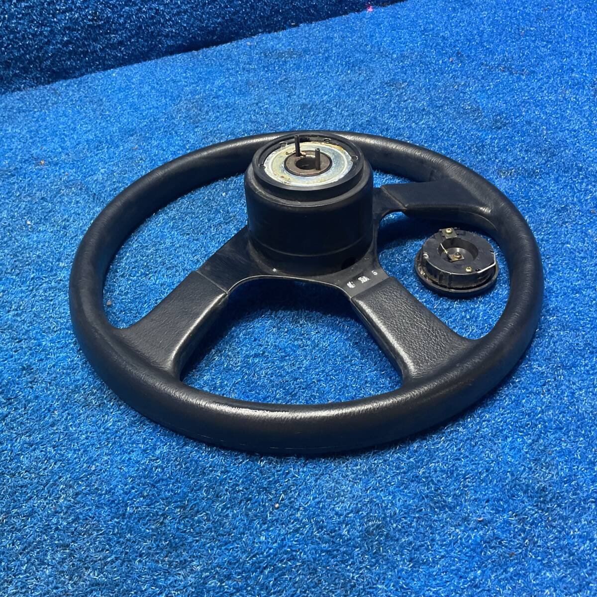 [AK-0027690][E2] H5 Mazda Autozam AZ-1 PG6SA [ оригинальный руль руль ] 569547