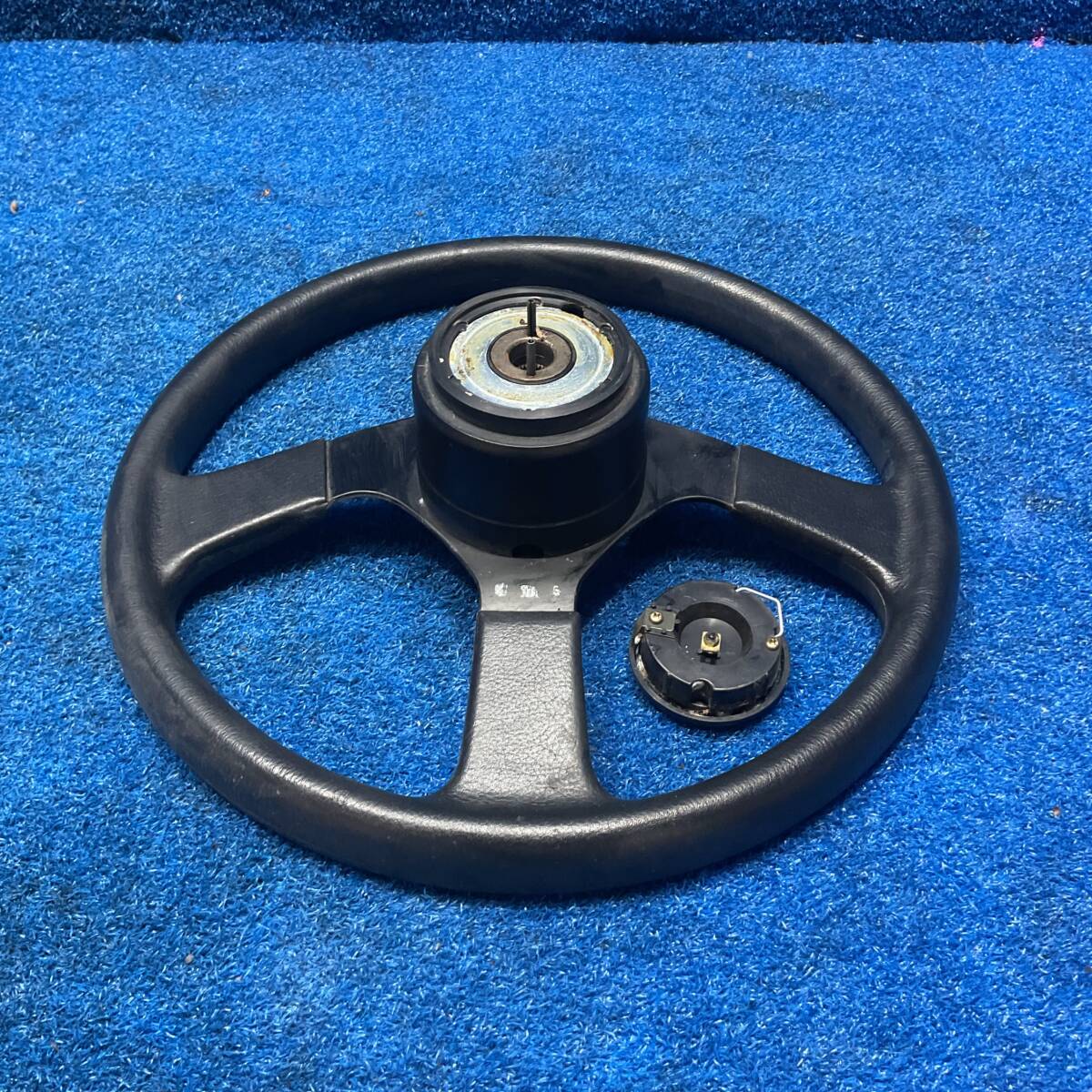 [AK-0027690][E2] H5 Mazda Autozam AZ-1 PG6SA [ оригинальный руль руль ] 569547