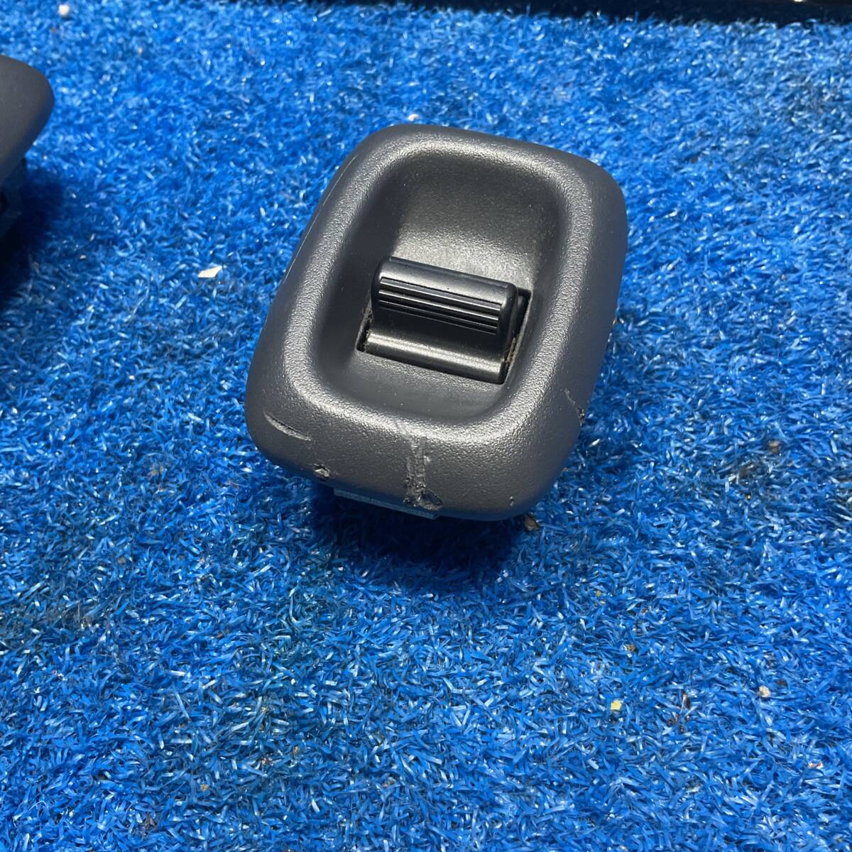 [AK-0026550][U2] H22 スズキ パレット MK21S 『　パワーウインドウスイッチ パネル　一台分　』 軽_画像2