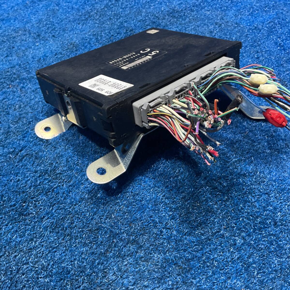 [AK-0028045][G2-4] H21 ダイハツ　ハイゼット S331V S28 160593km　『　ECU エンジンコンピューター　』　軽