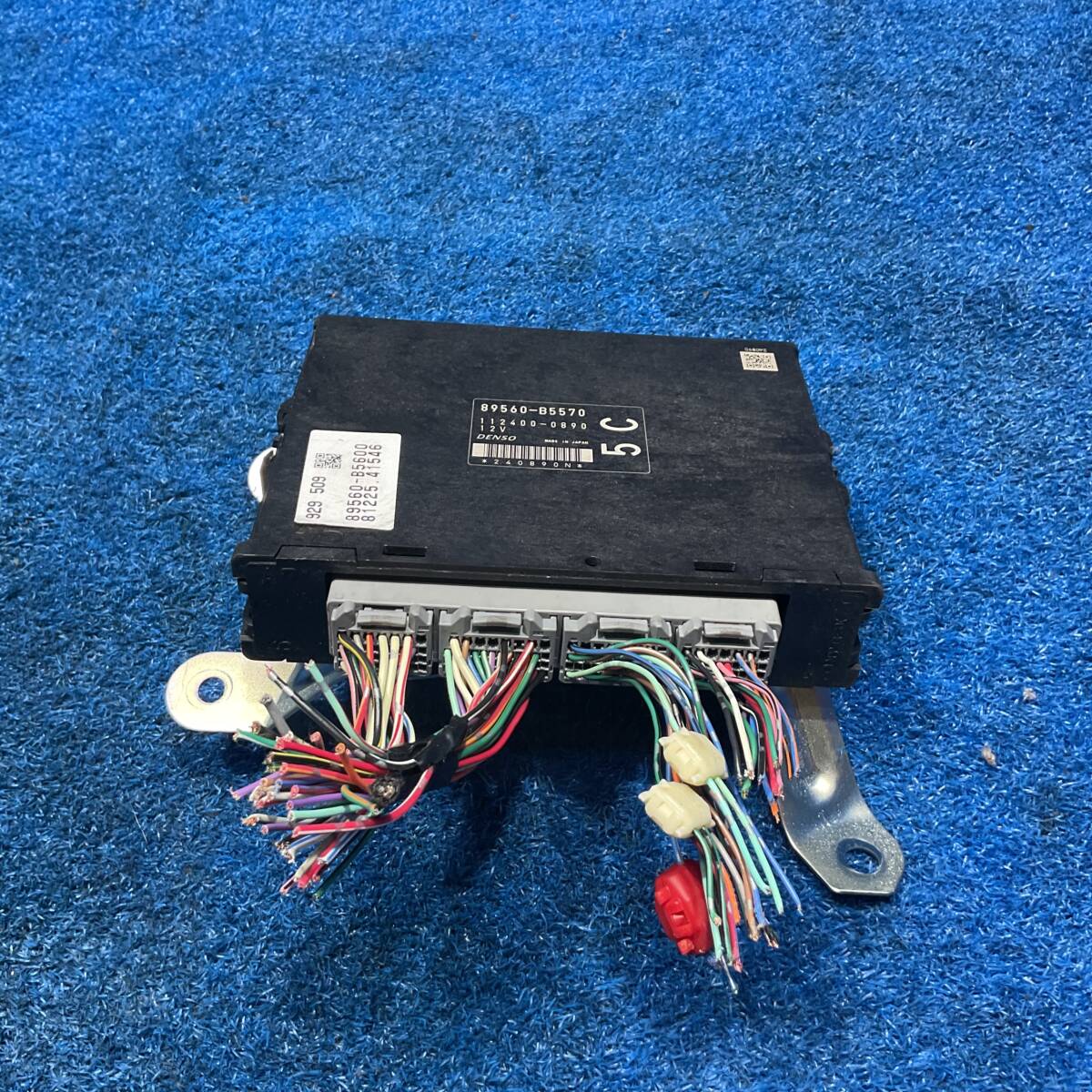 [AK-0028045][G2-4] H21 ダイハツ　ハイゼット S331V S28 160593km　『　ECU エンジンコンピューター　』　軽