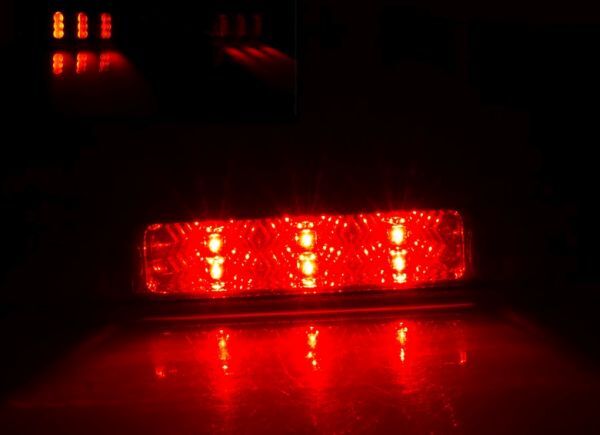 【人気商品/レッド/V2】99-06y シルバラード シエラ LED ハイマウント ストップ ランプ ライト リア バック テール シボレー GMC カーゴ