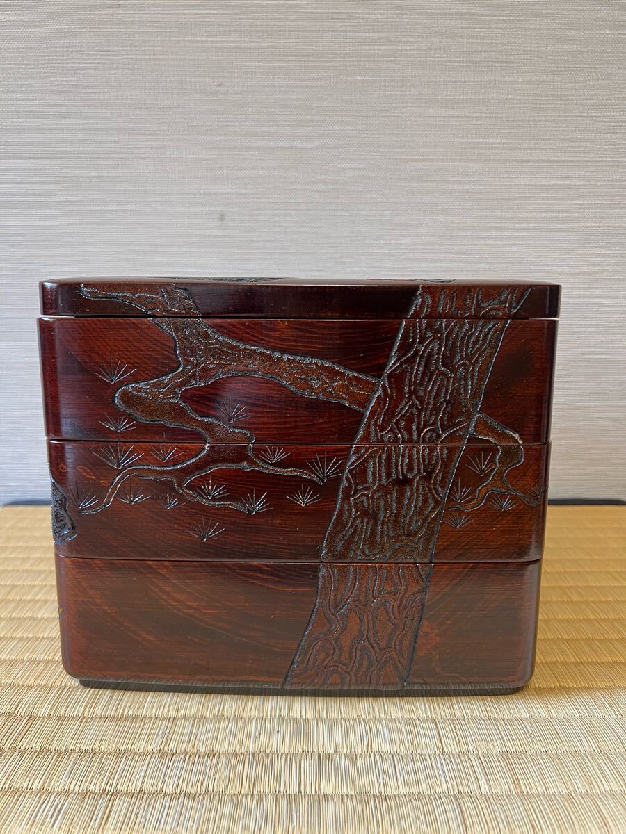 烏城彫 木製漆器 三段重】伝統工芸 烏城彫三段重箱 松竹梅画木彫 烏城彫 木製漆器 三段重】伝統工芸 烏城彫三段重箱 松竹梅画木彫