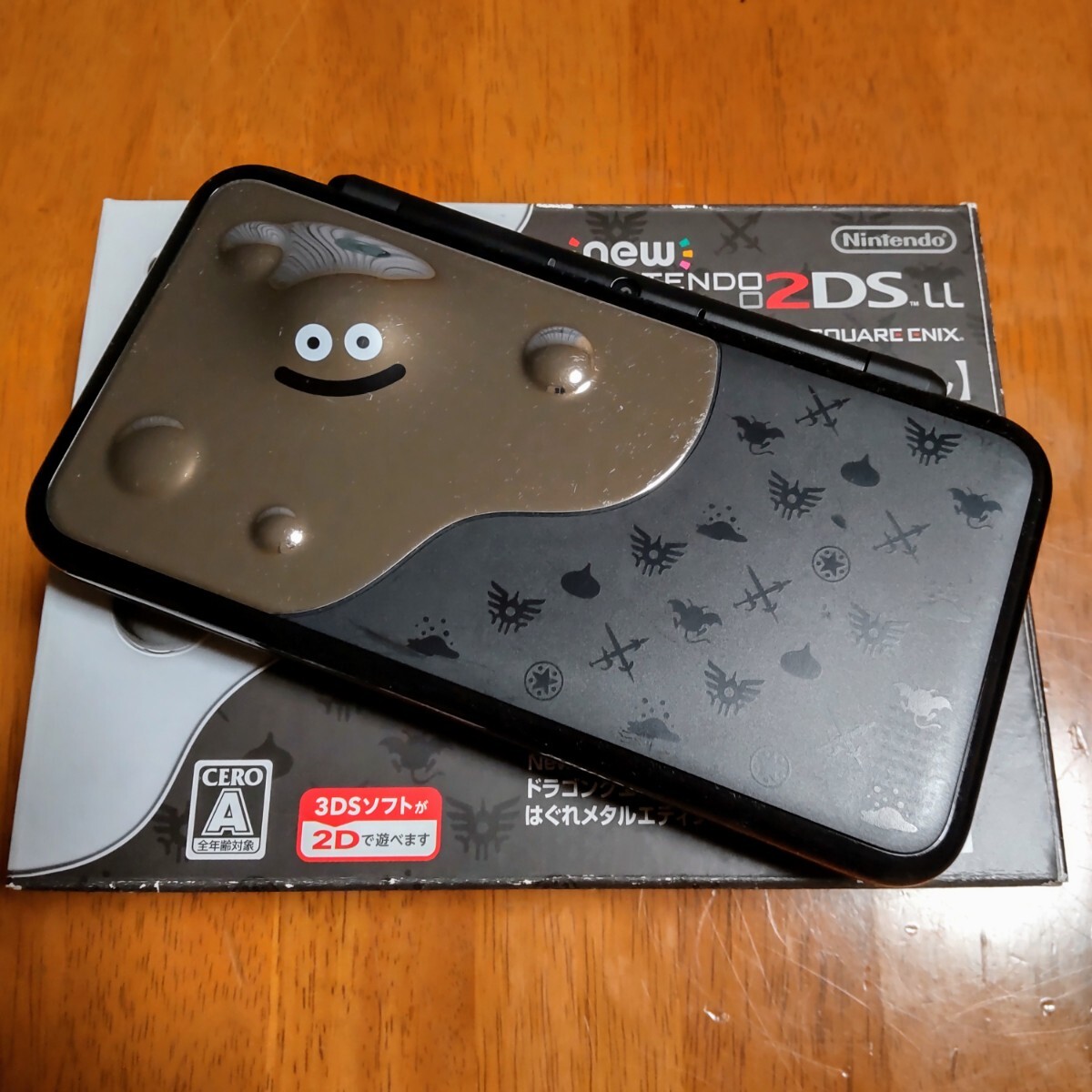 動作品】Newニンテンドー2DS LL はぐれメタルエディション AC 動作品】Newニンテンドー2DS LL はぐれメタルエディション AC
