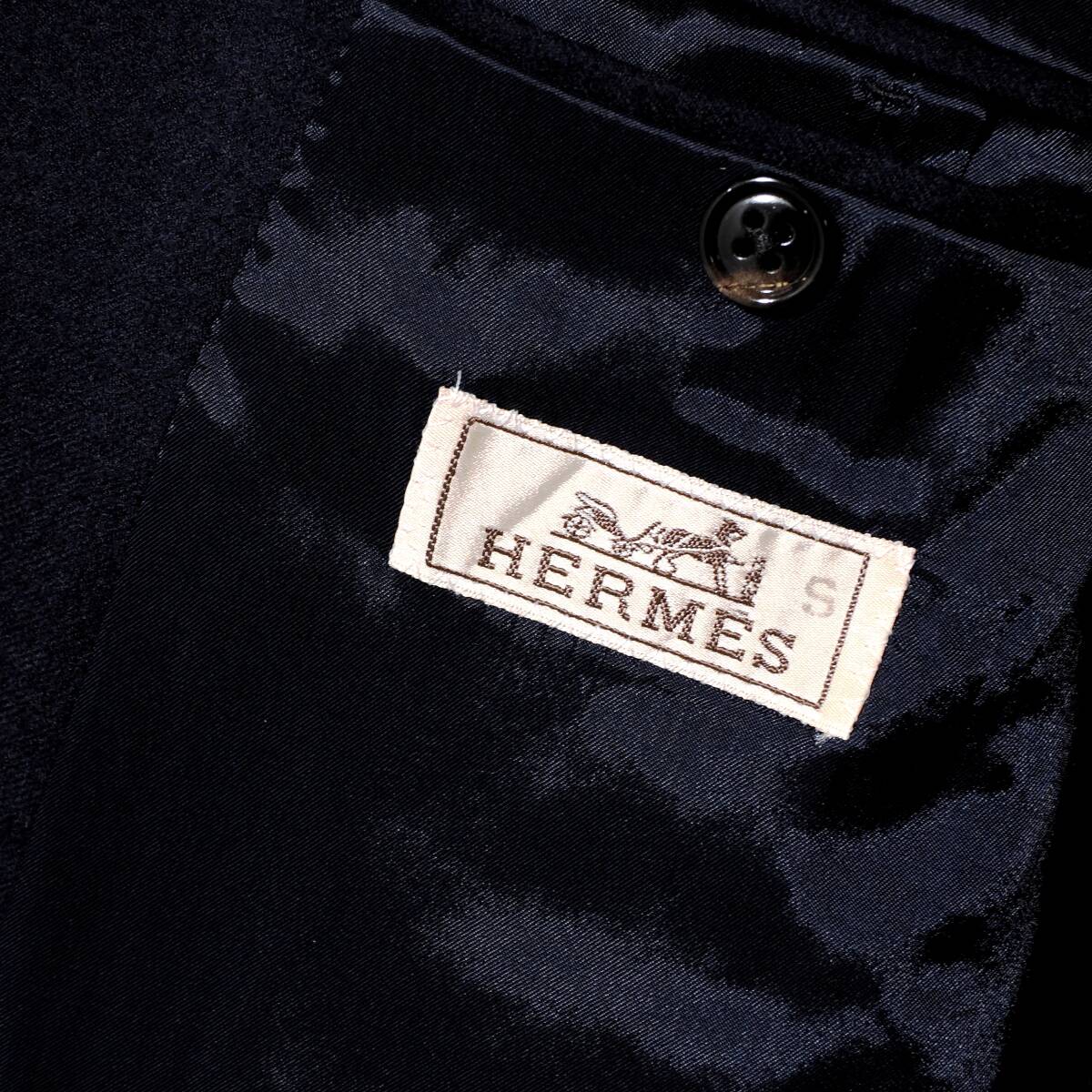 別世界の着心地 最高級カシミヤ100% 110万「HERMES/エルメス 別世界の着心地 最高級カシミヤ100% 110万「HERMES/エルメス
