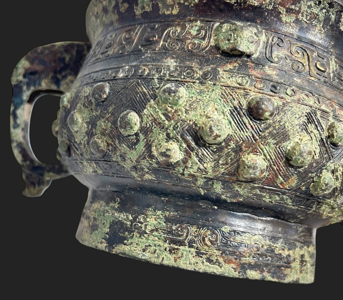 M57△中国美術 古銅△饕餮文 双耳 青銅器 香炉△高12cm直径16cm M57△中国美術 古銅△饕餮文 双耳 青銅器 香炉△高12cm直径16cm